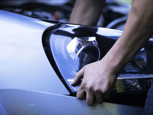 Sbilanciamento-luminosità-veicolo