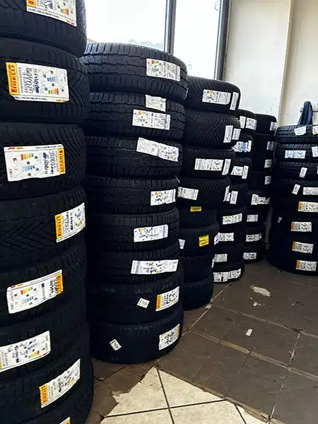 deposito-pneumatici-reggio-emilia-modena deposito-pneumatici-reggio-emilia-modena