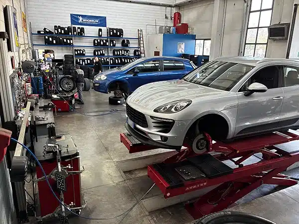 sostituzione-pneumatici-invernali-auto-reggio-emilia